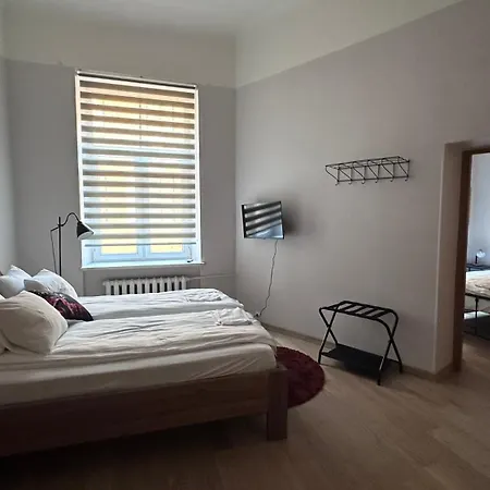 Old Town Hideaway - 3br Sleeps 7 - For Groups & Families *