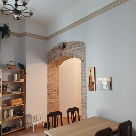 Old Town Hideaway - 3br Sleeps 7 - For Groups & Families *